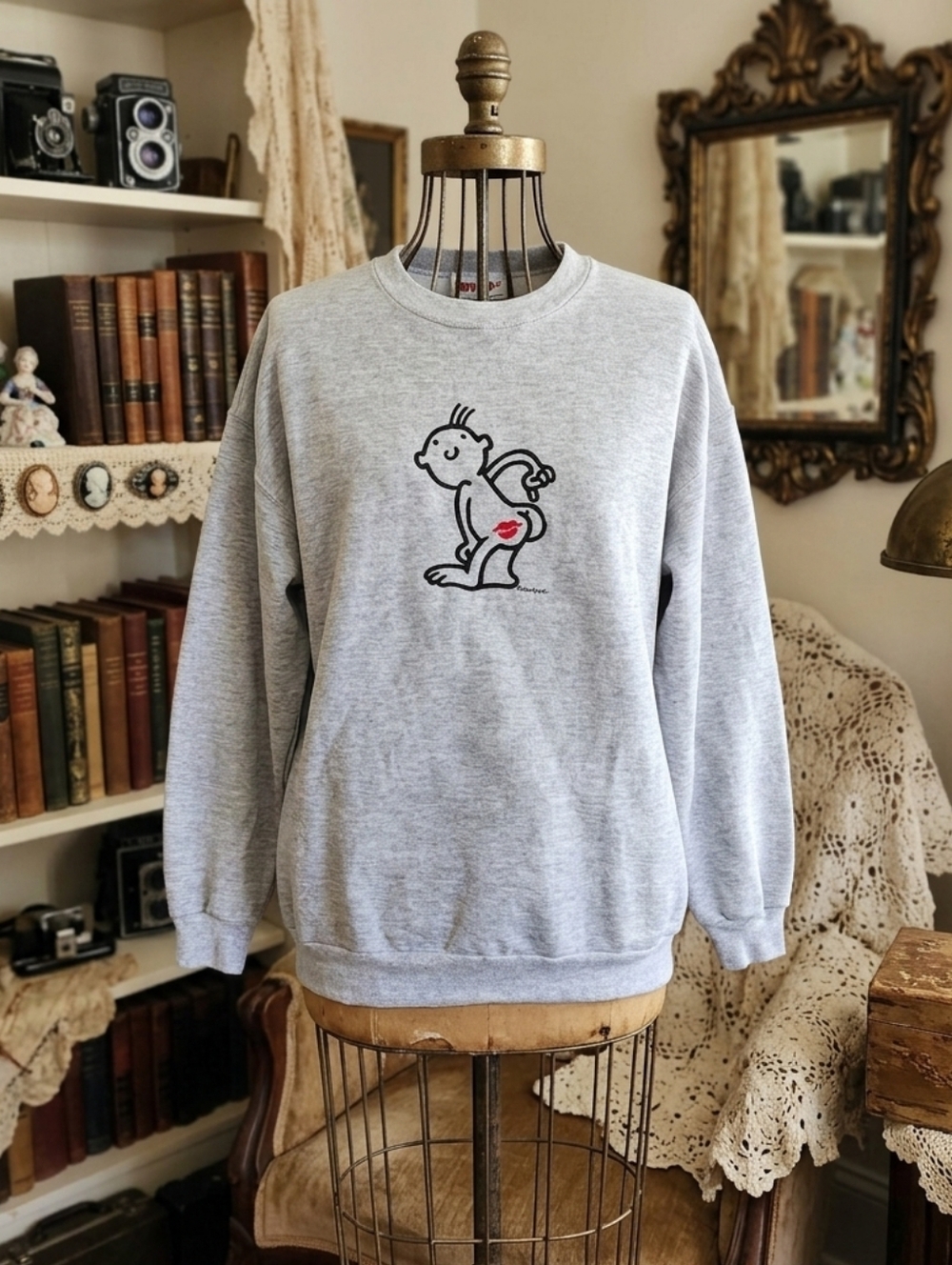 Vintage Novel Teez Graphic Sweatshirt Made in Canada Funny Cartoon Crewneck 90s